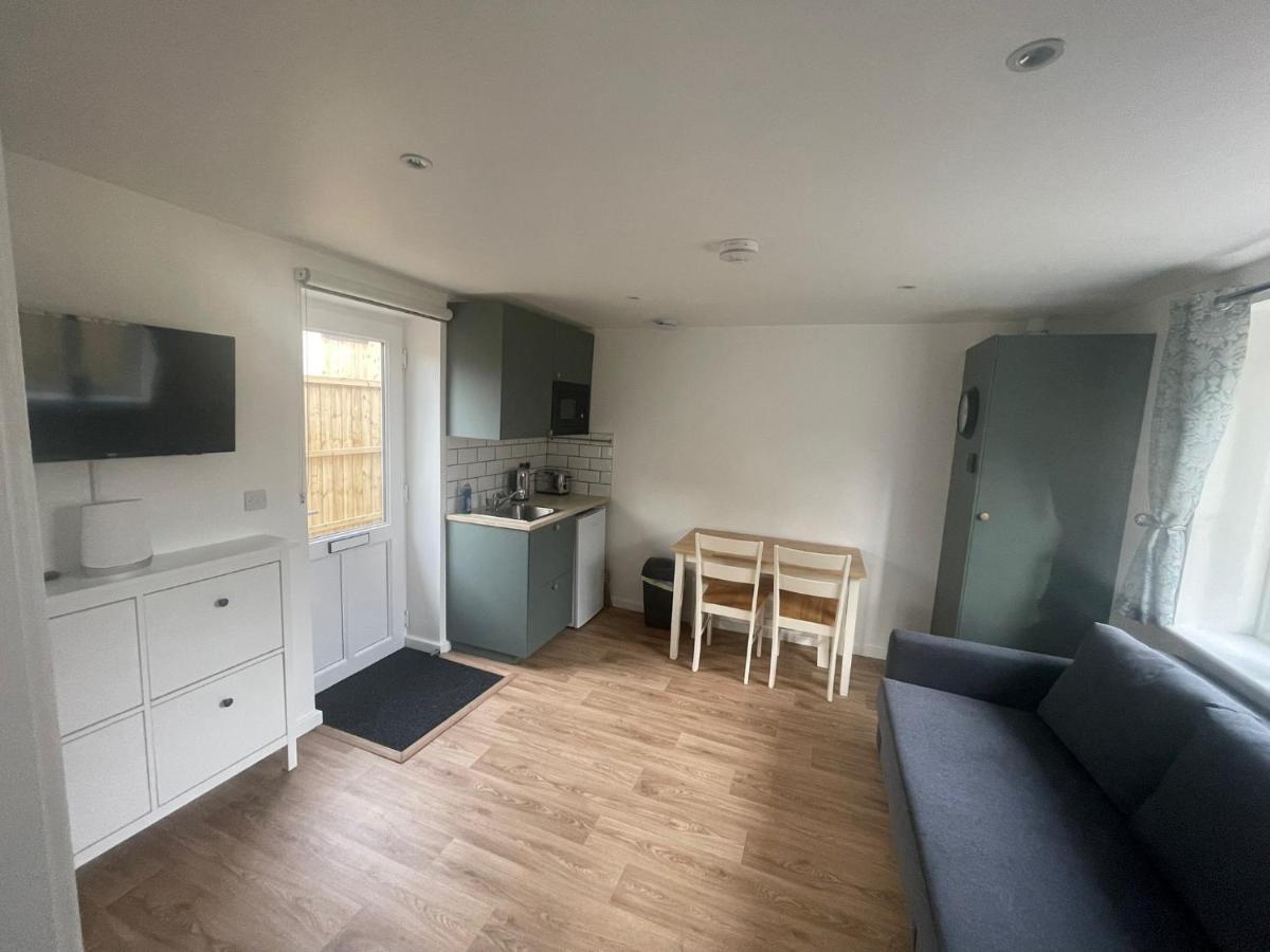 Apartament Salisbury Guest Annex Zewnętrze zdjęcie
