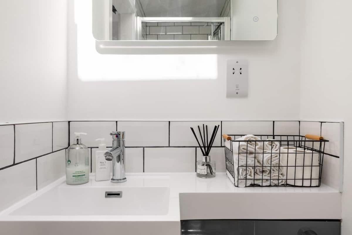Apartament Salisbury Guest Annex Zewnętrze zdjęcie